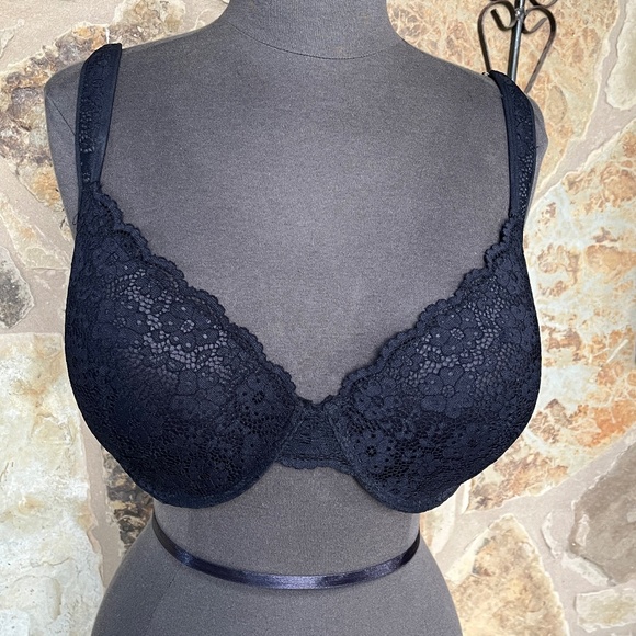 Jessica Simpson black lace underwire bra - Size 40D - Like New - Picture 1 of 5